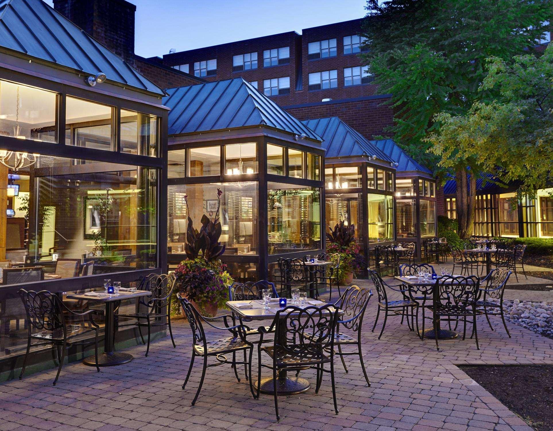 The Saratoga Hilton Hotell Saratoga Springs Eksteriør bilde