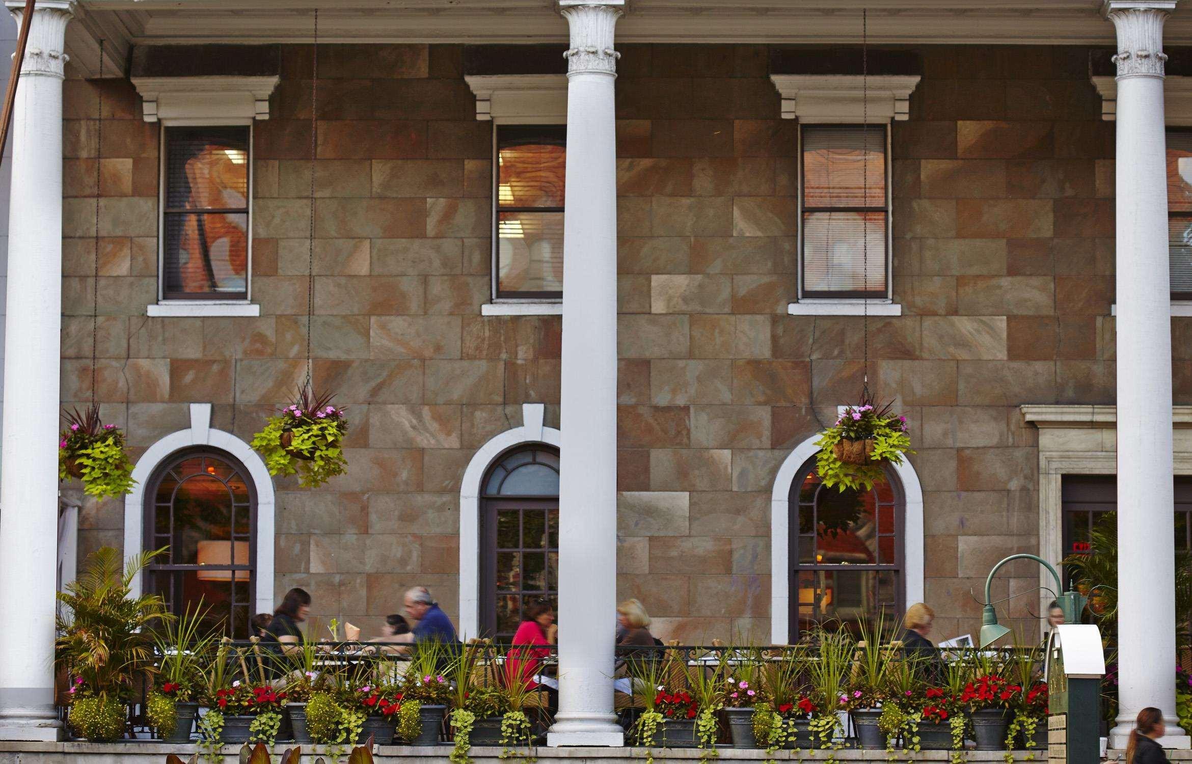 The Saratoga Hilton Hotell Saratoga Springs Eksteriør bilde