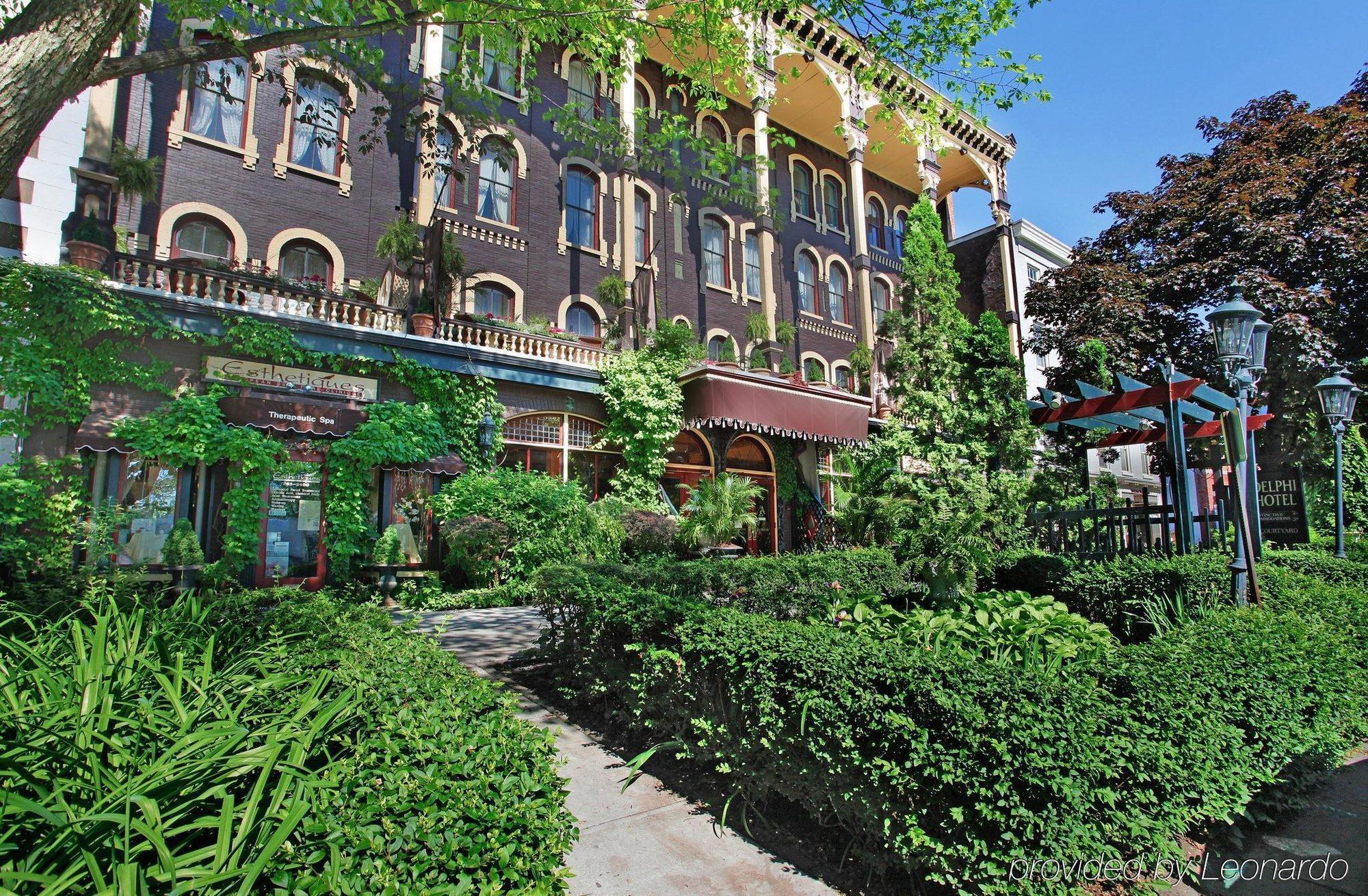 The Saratoga Hilton Hotell Saratoga Springs Eksteriør bilde