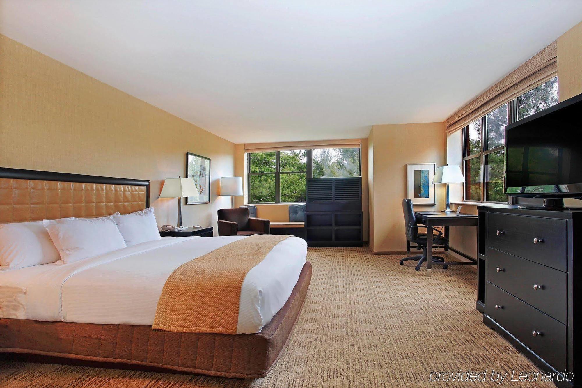 The Saratoga Hilton Hotell Saratoga Springs Rom bilde